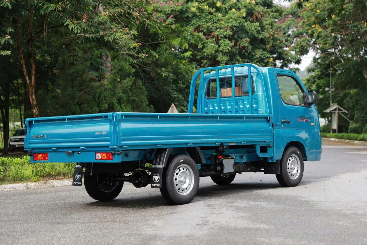 Tiết kiệm nhiên liệu và an toàn tuyệt đối cùng xe T25 thùng lửng 1t4