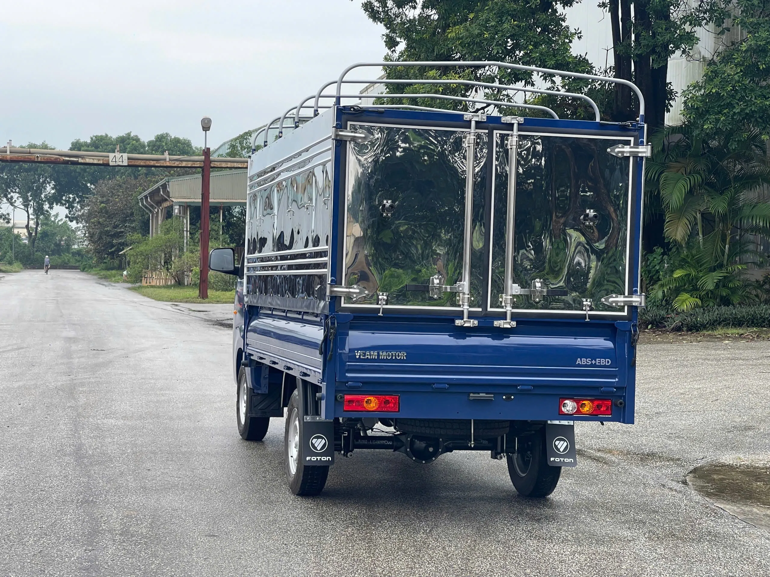 Bạn đã biết gì về xe tải 1 tấn T25 thùng mui phủ của Minh Anh Auto?